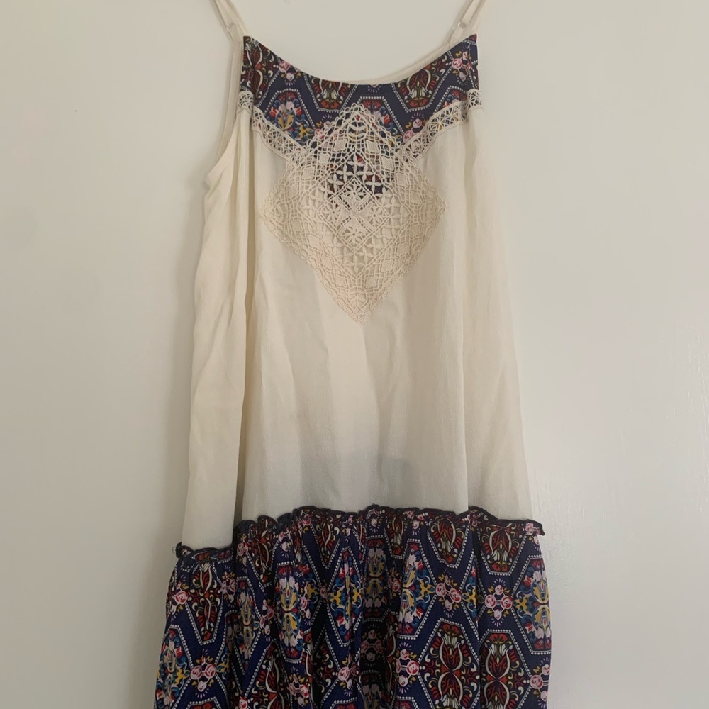 UMGEE crochet Spaghetti adjustable Strap Floral cream/Vintage size Small‎